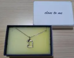 close to me　ネックレス