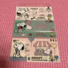 スヌーピー　マイナカードケース　3種デザイン各１枚