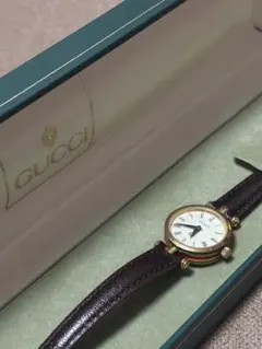 GUCCI グッチ ヴィンテージ 2000ローマ数字 ゴールド クロコ 動作品