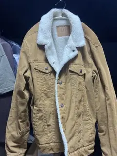 GAP ボア襟付きベージュジャケット