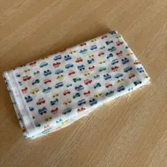 カラフルな車のダブルガーゼ生地 約110cm x 58cm