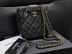 CHANEL◎マトラッセWチェーンミニショルダー/ラムスキン/黒×ゴールドのサムネイル