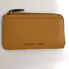 CHARLES & KEITH カードケース オレンジ　中古