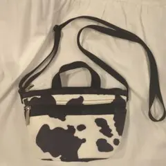 LeSportsac ショルダーバッグ カウ柄 ミニバッグのサムネイル