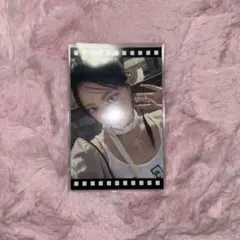 ルセラフィム LESSRAFIM HOT ウンチェ ラキドロ トレカ