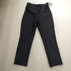 ストレッチ素材パンツ　スラックス　黒　未使用　サイズＬＬ　日本製