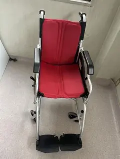 未使用【東広島市手渡し可】幸和製作所 アルミ製車いす TacaoF S-15