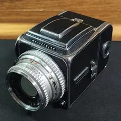 Hasselblad 500C/M + Carl Zeiss Planarのサムネイル