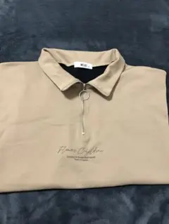 美品　ベージュのスウェット