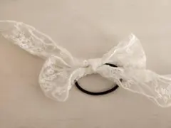 ホワイトレースリボンヘアゴム