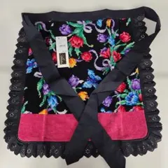 花柄刺繍エプロン フェイラー - メルカリ