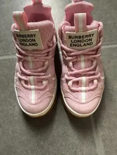Burberry スニーカー バーバリー キッズ 19.5 未使用 - メルカリ