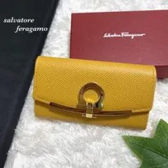 フェラガモ　キーケース　6連　ガンチーニ　美品　黄色　オレンジ　小物　箱付き