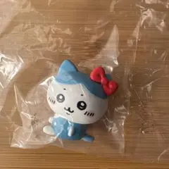ちいかわ×サンリオキャラクターズなりきりフィギュア　ハチワレ×ハローキティ