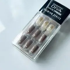 注意点アリ【DASHING DIVA】プレミアム MJP_015 グレージュ