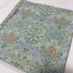 ★週末大特価！お買い得★ウィリアムモリス　花柄プリント綿生地 青緑オレンジ紫