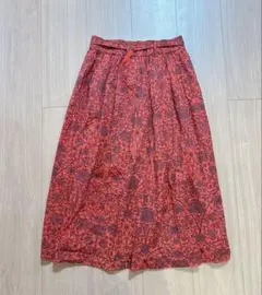 美品　ショートカットフォーマークス　総柄リバティスカート