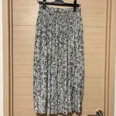 グローバルワーク　花柄ロングスカート