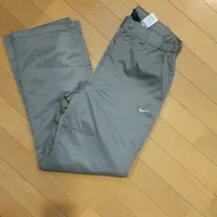 ナイキ、ゴルフナイロンパンツ