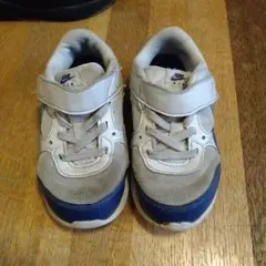 ナイキ　スニーカー　キッズ　ジュニア　１６センチ　エアマックス