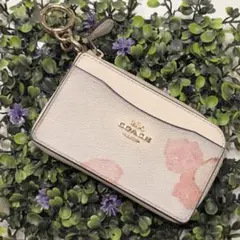 COACH マルチファンクション カード ケース・フローラル プリント