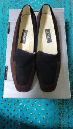 BALLY スエード・レザー ローファー SS5622