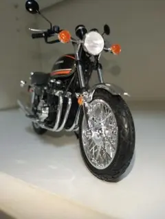 アオシマバイクシリーズプラモデル完成品カワサキZ1A.74年モデルクリアケース付のサムネイル