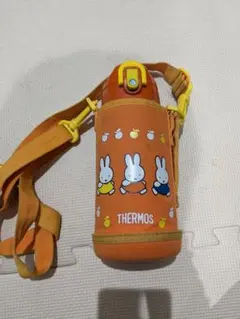 サーモス水筒　ミッフィー　直飲み