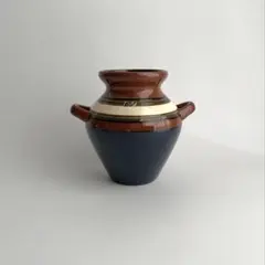 Item thumbnail for item 3102f6f9-fcde-42fa-9c9b-da75de6fb41c