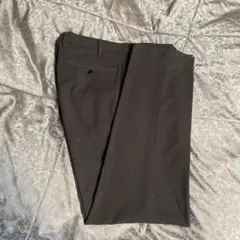 ユニクロ ダークグレー スラックス バックポケット付き✨美品