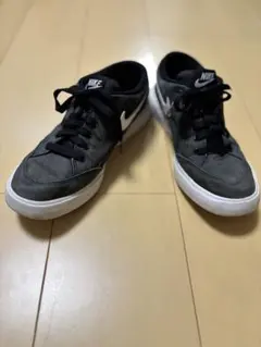 NIKE ナイキ スニーカー 26㎝ 黒
