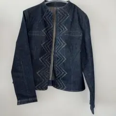 Item thumbnail for item cf2eac08-3c61-4aca-88d7-47c344cd3d8b