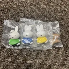 miffyならぶんです。ミッフィー ガチャガチャ