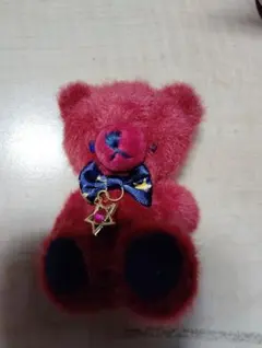 星のくまさんストラップつき 赤いクマ ぬいぐるみ YELL