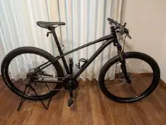 【未使用・送料込み】SPECIALIZED マウンテンバイク マットブラック　Mのサムネイル