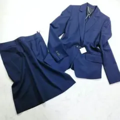 新品　nline　スカートスーツ　ネイビーストライプ　シルク　ストレッチ