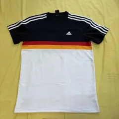 adidas ストライプ Tシャツ