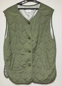 ローリーズファーム　キルティングベスト