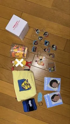 マカロニえんぴつ10周年記念フィギュアセット - メルカリ