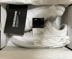 Nike Air Force 1 ホワイト Supreme赤シューレース