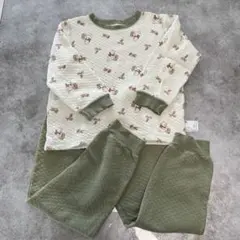 ユニクロ　キルトパジャマ　120CM