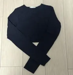 ZARA クロップド丈 長袖カットソー ブラックのサムネイル