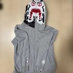 A BATHING APE シャークデザイン パーカー グレー