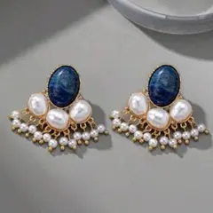 パールとネイビーストーンピアス　カジュアル　エレガント　個性的　ヴィンテージ風