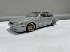 トミカ リミテッド ヴィンテージ 日産 セドリック 4ドア ハードトップ