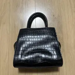 ブラック クロコダイル風ハンドバッグ