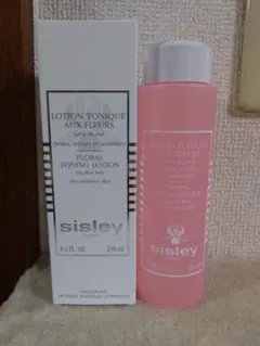 Sisley フローラル トニックローション 250mlのサムネイル