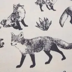 廃盤●布 キツネ 狐 きつね動物柄 幅110cm×50cm 綿 オックス きなり