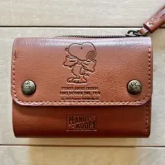 SNOOPY 極小財布 スヌーピーレザーウォレットミニ財布 ピーナッツ 入手困難