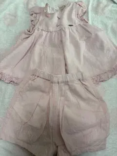 新品　petit main ピンク トップスとショートパンツセット 80